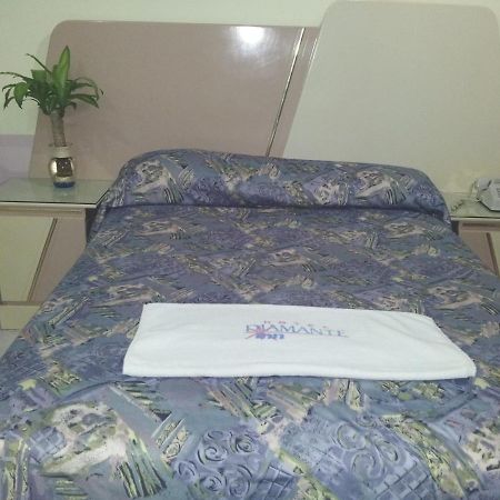 Uriangato Hotel Diamante Inn מראה חיצוני תמונה