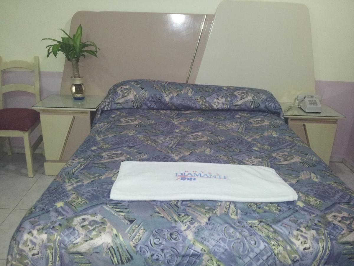 Uriangato Hotel Diamante Inn מראה חיצוני תמונה